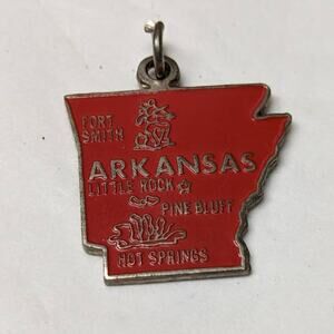 Arkansas AR Vintage 50 State Souvenir Silvertone Enamel Bracelet Charm Matte